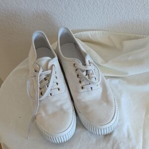 Freda Salvador Canvas Sneaker